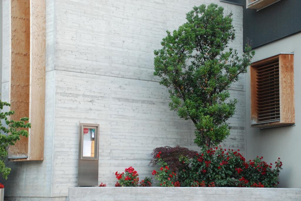 Nu Hotel Milan Bagian luar foto